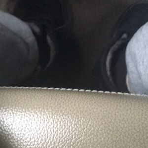 Meet your Posher, Daamrion